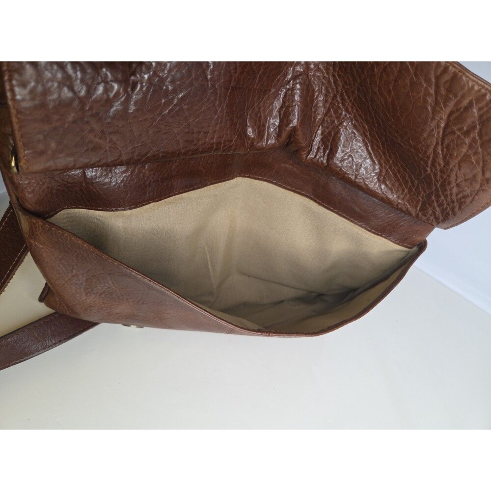 LAND Brown Leather Square (11 X 11) Messenger Satchel w/ Handle & Shoulder Strap - Picture 10 of 16
